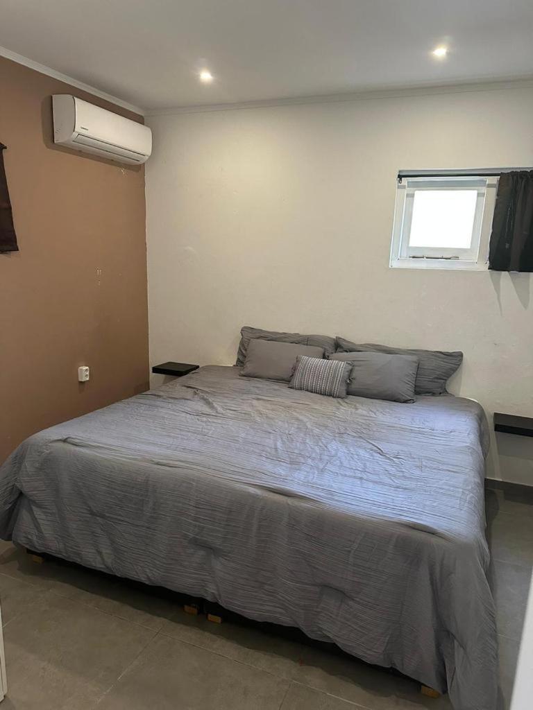 Windmill Apartments Curacao Виллемстад Экстерьер фото