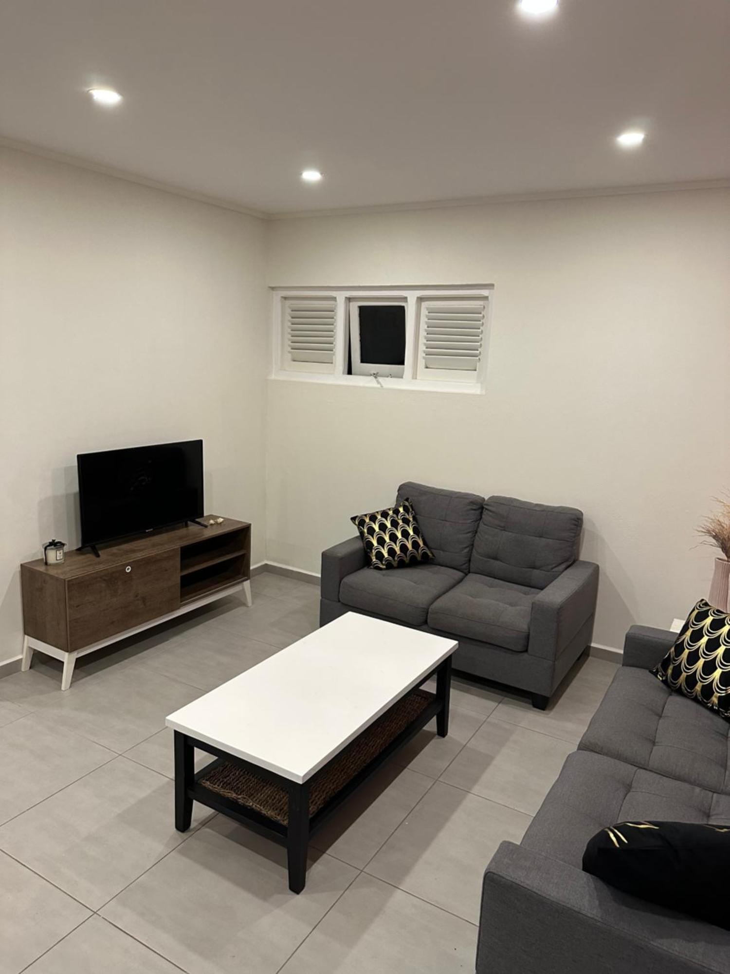 Windmill Apartments Curacao Виллемстад Экстерьер фото